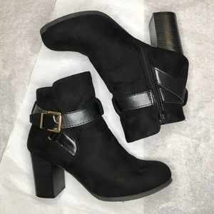 Black booties size 5.5